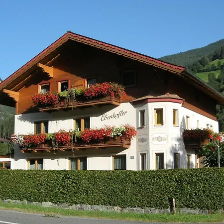 Cozy Apartment In Wald K Nigsleiten Apartment
